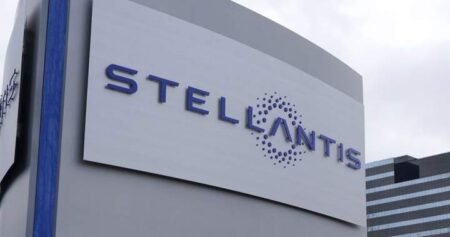 Unifor, Stellantis set to begin contract talks after deals with GM, Ford