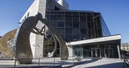 Rising use of AI in Canadian courtrooms creates divide Rising use of AI in Canadian courtrooms creates divide