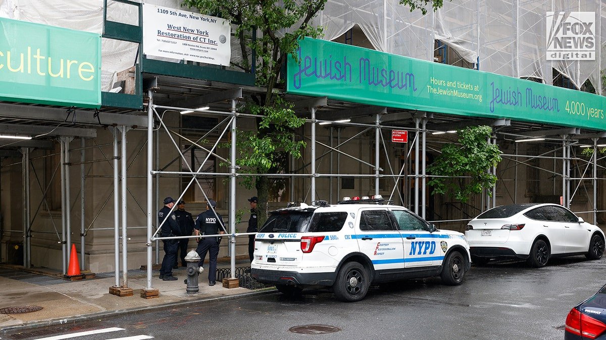 Increased security at Jewish cultural and religious centers following the shooting of two Israeli diplomats in DC