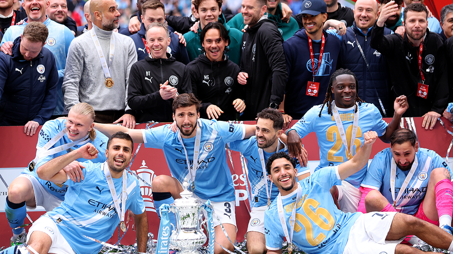 Photo of Manchester City team.