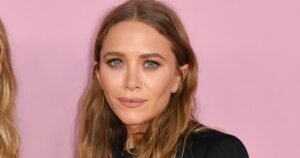 Chic! Mary-Kate Olsen Wore the Bag Trend That Makes Outfits Look Rich — Copy It for 