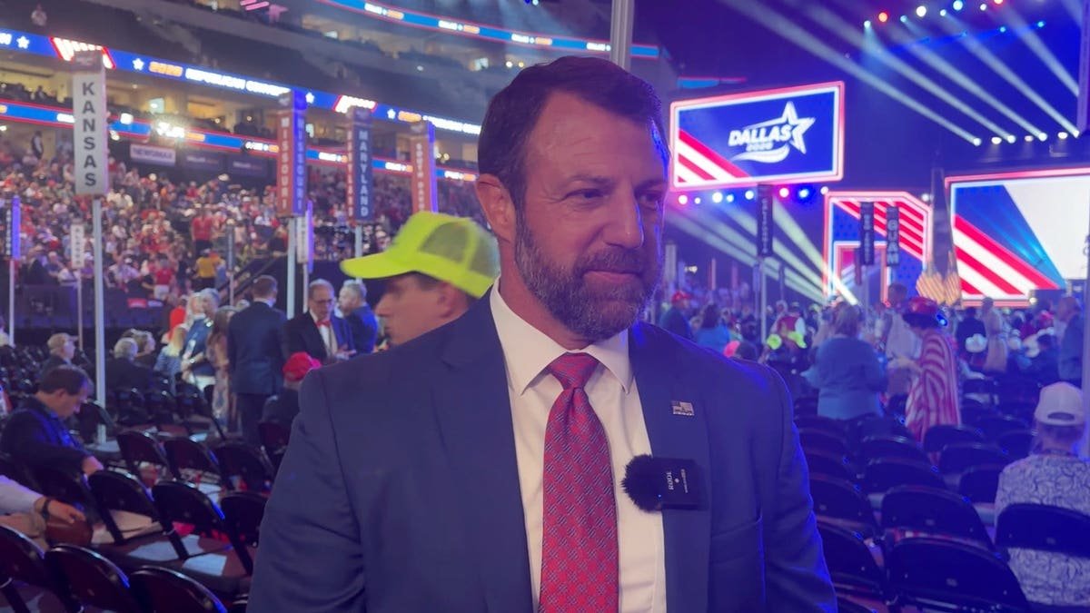 Mark wayne mullin
