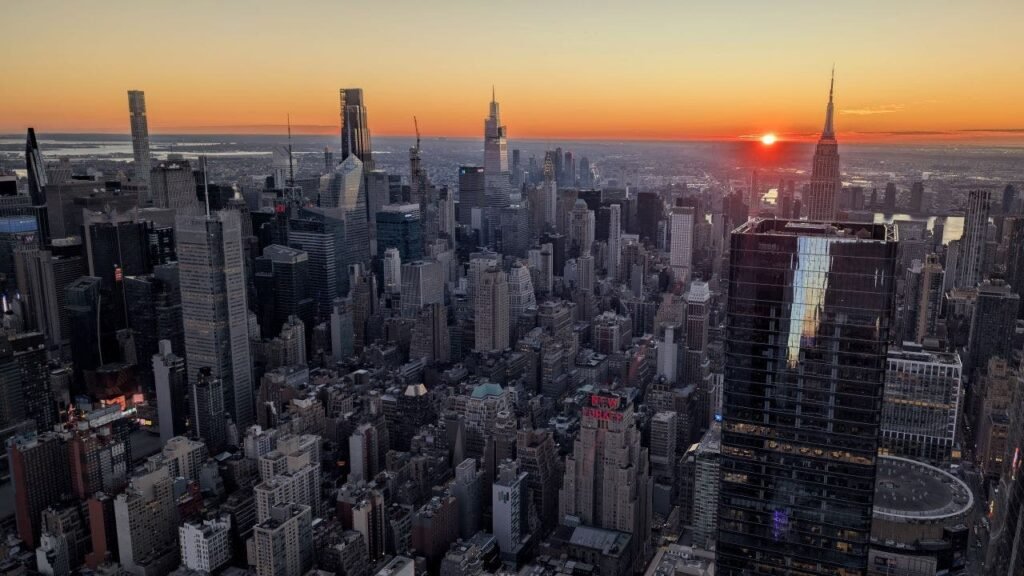 Luxury real estate CEO gives blunt response as NYC rents soar over 0K amid new pied-à-terre tax