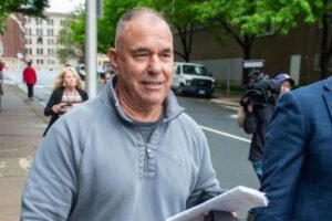 Ex-Connecticut official flees to Greece before sentencing for corruption