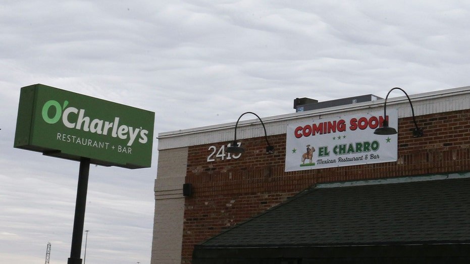 O'Charley's restaurant