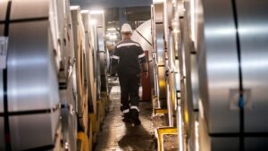 Historic B Iowa steel plant signals Trump tariff strategy is taking shape, industry leader says