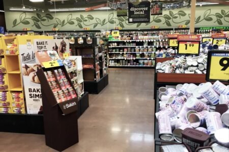 Kroger workers face new dress code as grocery giant issues first policy update in a decade Kroger workers face new dress code as grocery giant issues first policy update in a decade